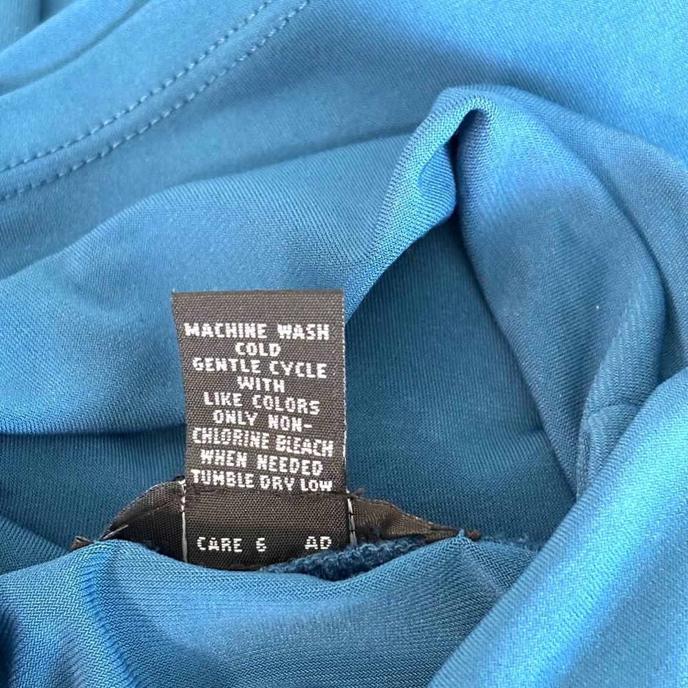 Alfani Wms Mock Neck Teal Blue Jersey Knit Top Size M Layering Minimalist Career - Picture 7 of 7
